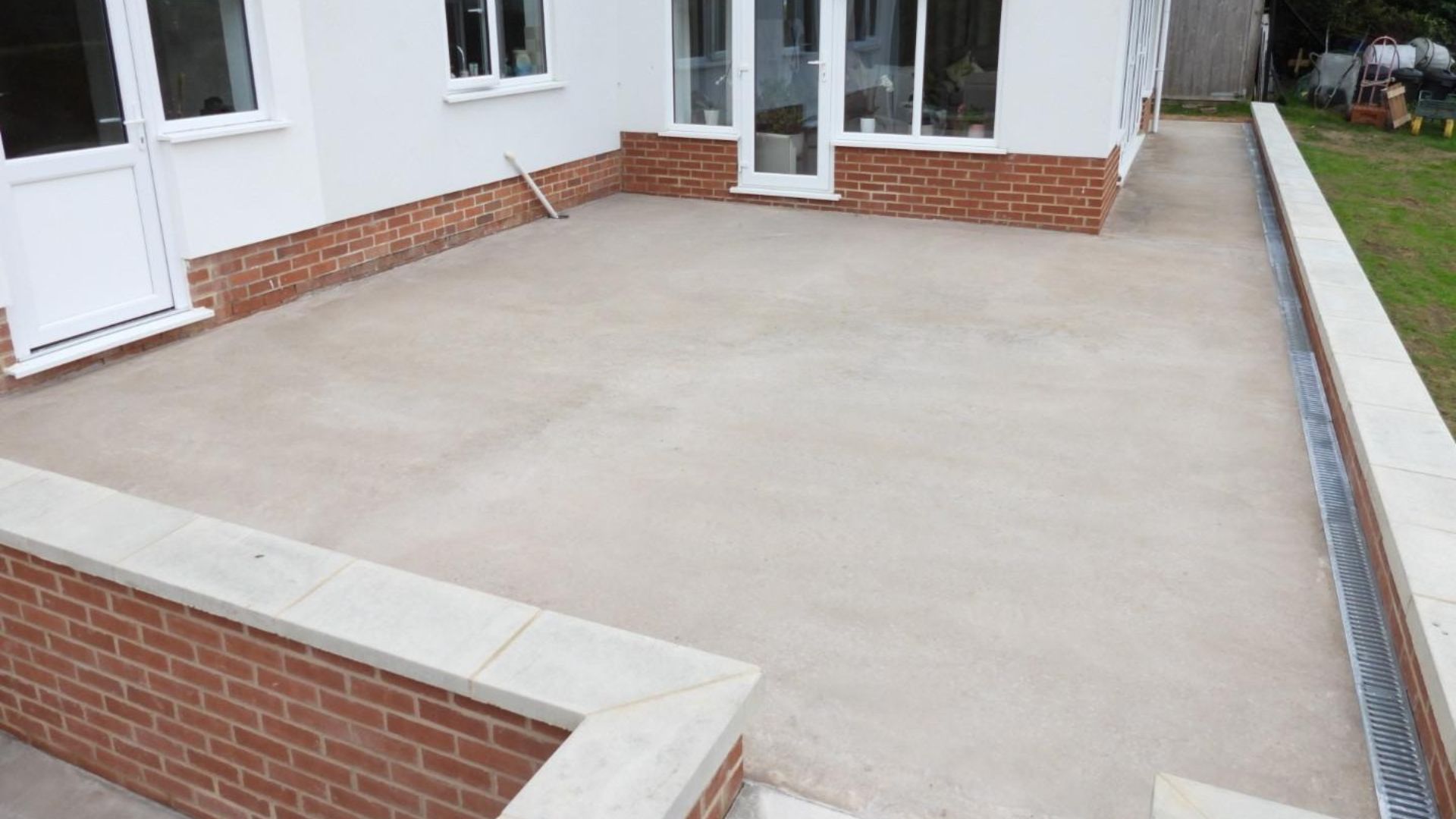 Concrete patio Oxford